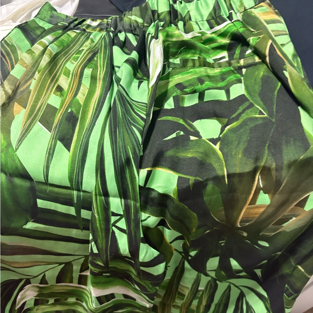 Zara Green Leaf Print Wide Leg Pants - Picture 5 of 5